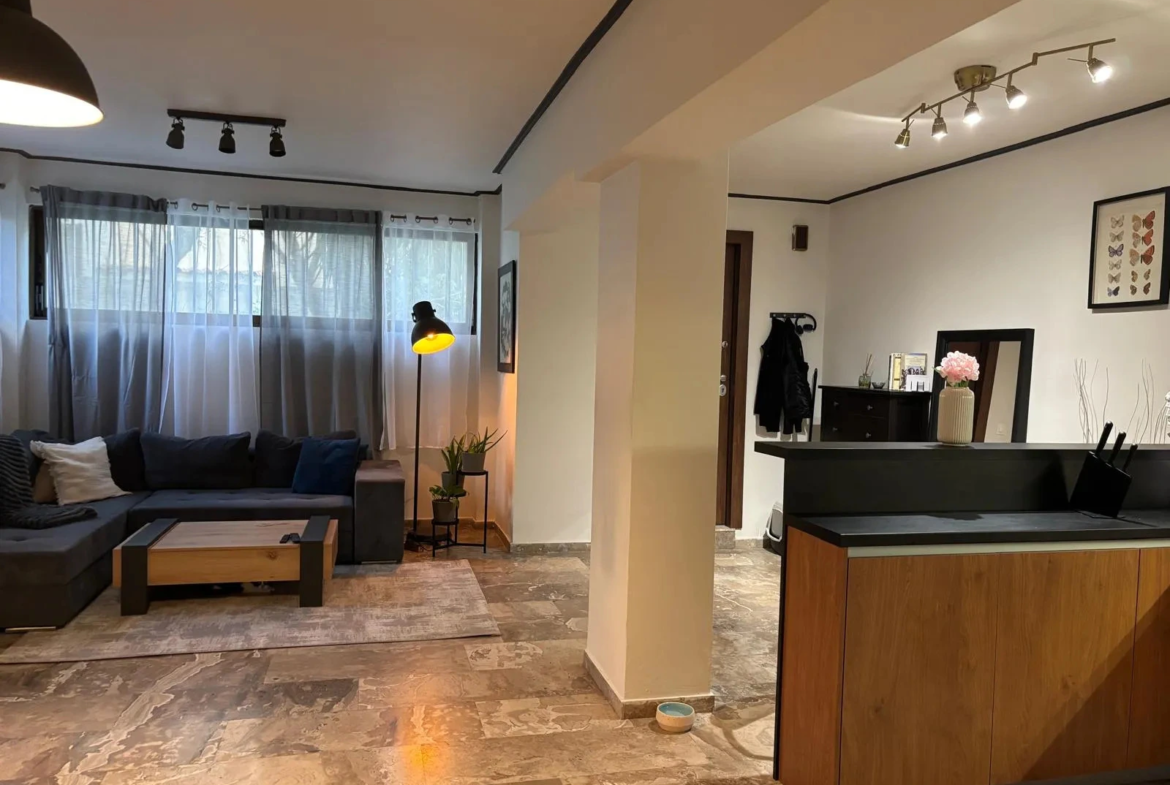 Cozy apartment in Glyfada