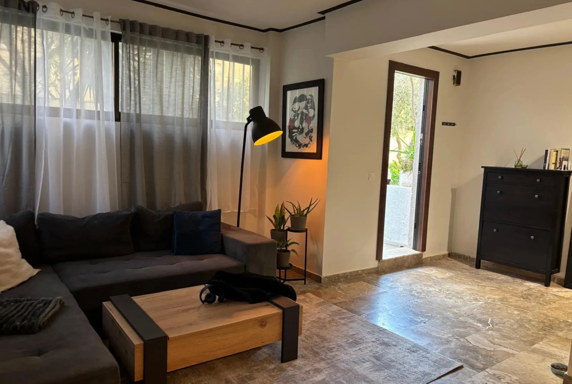 Cozy apartment in Glyfada